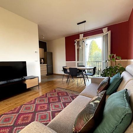 Appartamento Moderno In Tenuta Melloni Анцола-делл'Эмилия Экстерьер фото