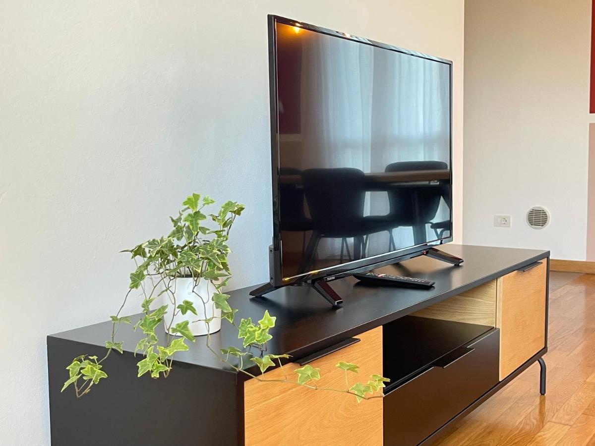 Appartamento Moderno In Tenuta Melloni Анцола-делл'Эмилия Экстерьер фото