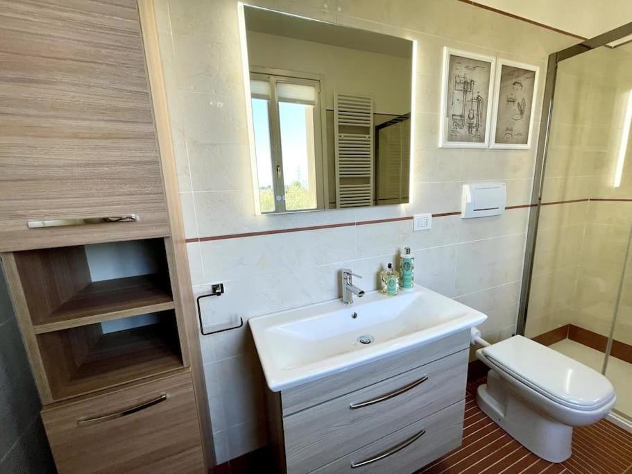 Appartamento Moderno In Tenuta Melloni Анцола-делл'Эмилия Экстерьер фото